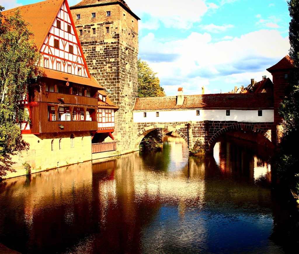 Nuremberg  Linking History and Present – la vida bonita